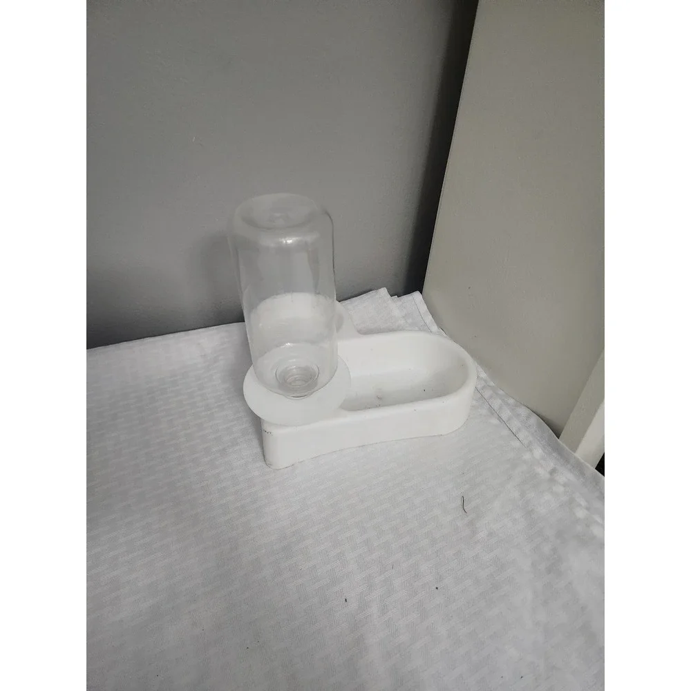 White Plastic Dual Pet Feeder with Gravity Water Bottle for Cats and Small Dogs